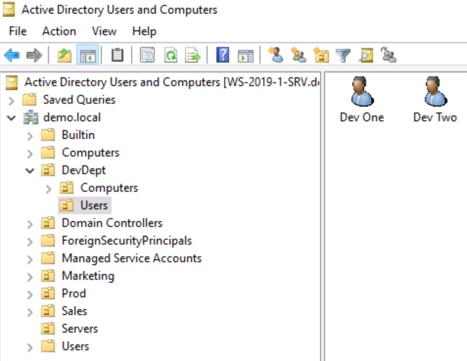 Active Directory Users and Computers 