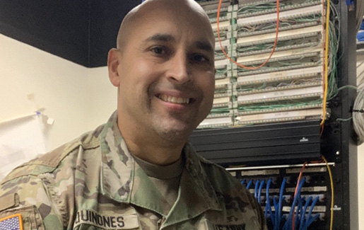 IT certifications in the military Henry Quinones at work in IT for the Army