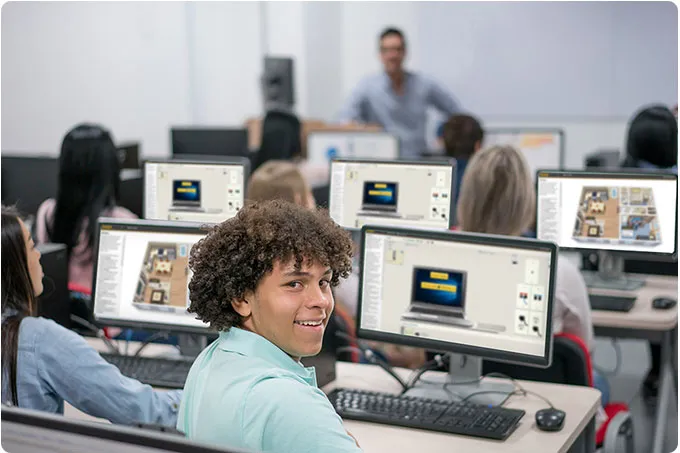 people-in-computer-lab